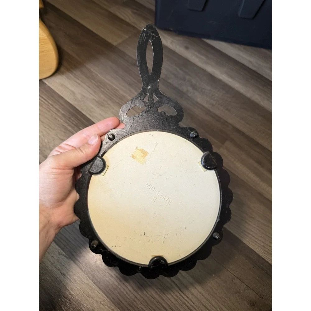 Vintage Mother's Kitchen Black And Ceramic Trivet. With A Cornucopia Design